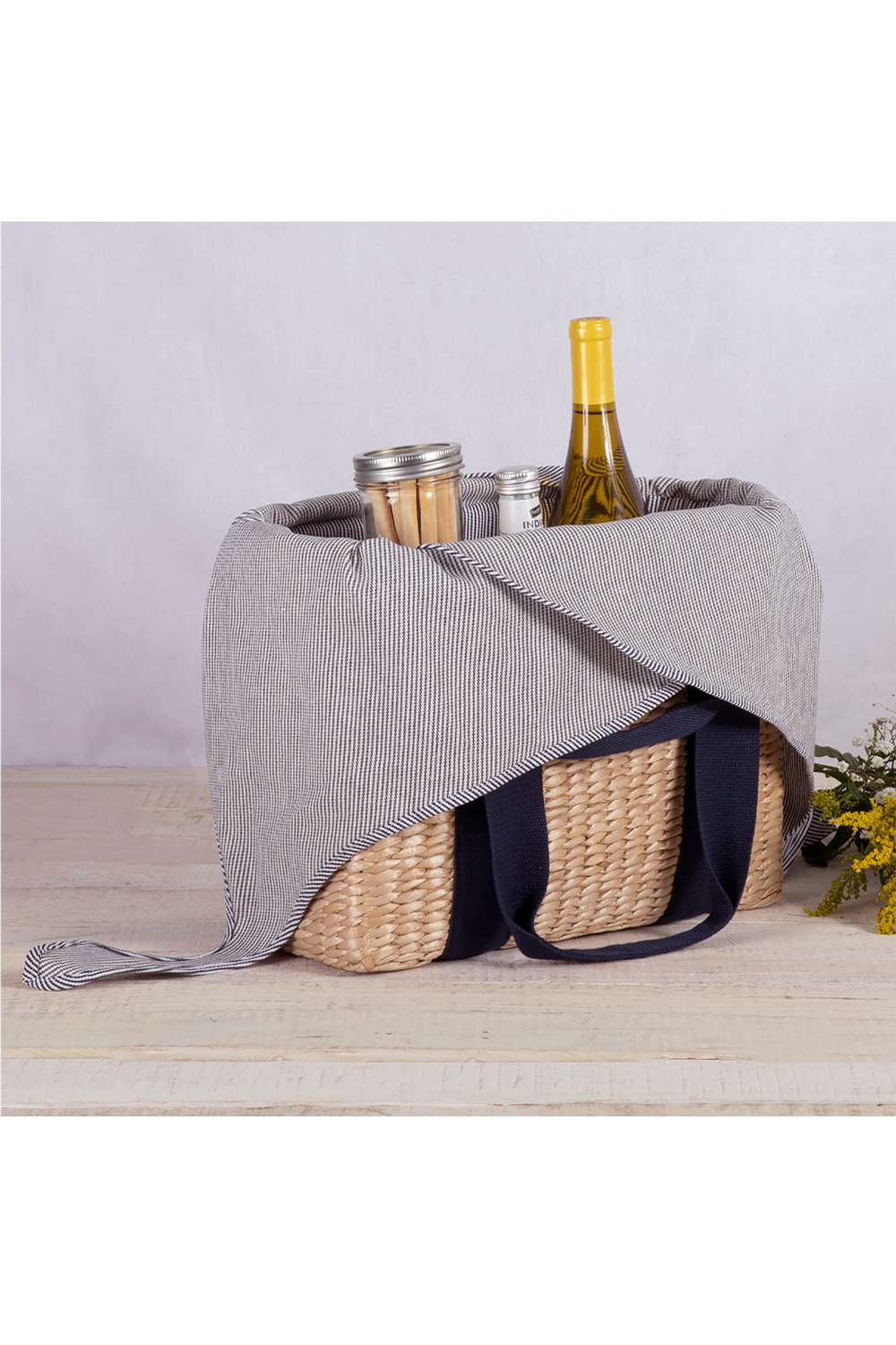 Parisian Picnic Basket - Breeze